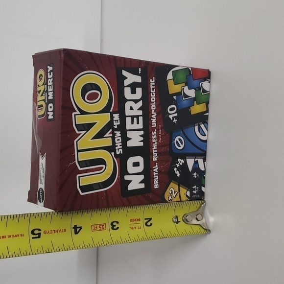 Mattel UNO Show No Mercy Card Game - Picture 3 of 4